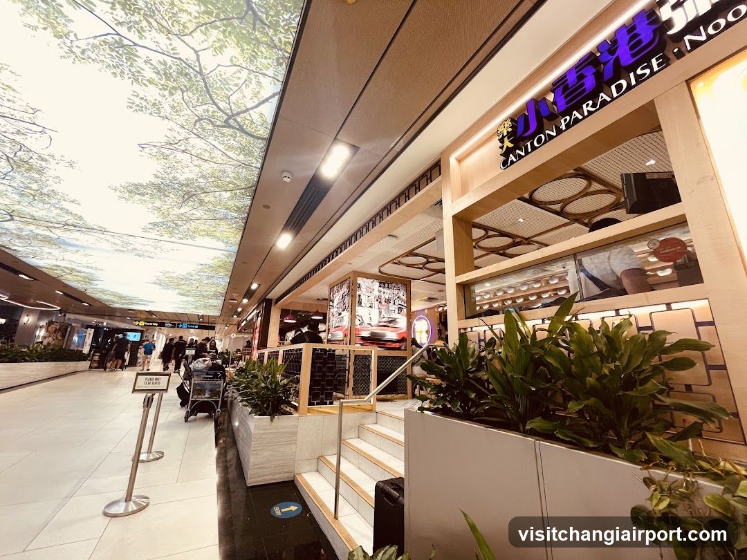 Canton Paradise Interior View