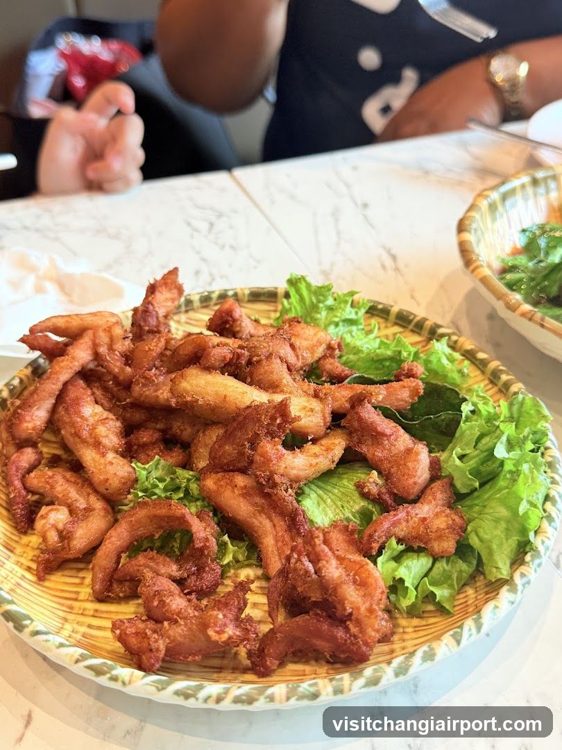 Fried Chicken Wings with Lettuce