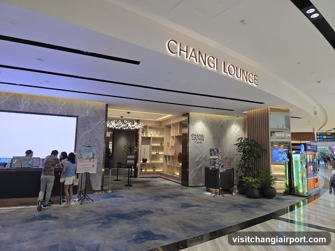 Changi Lounge Entrance