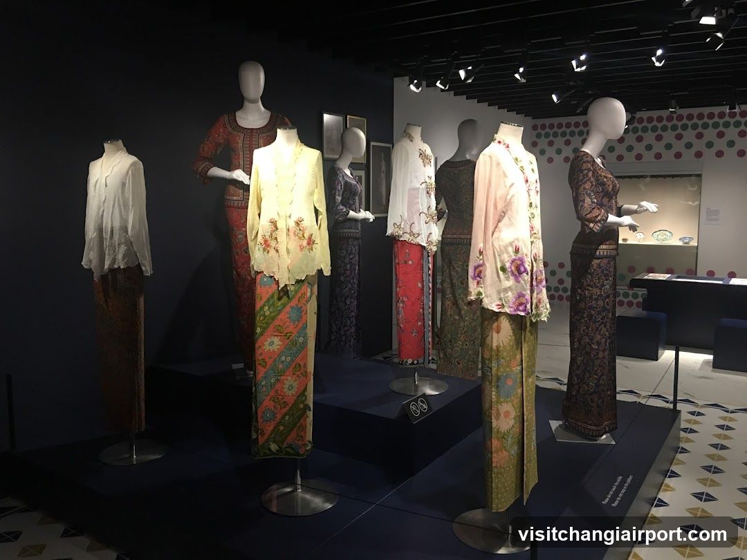 Fashion Exhibition Display