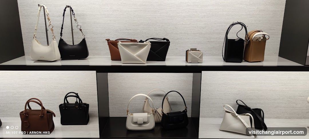 Handbag Display Shelf