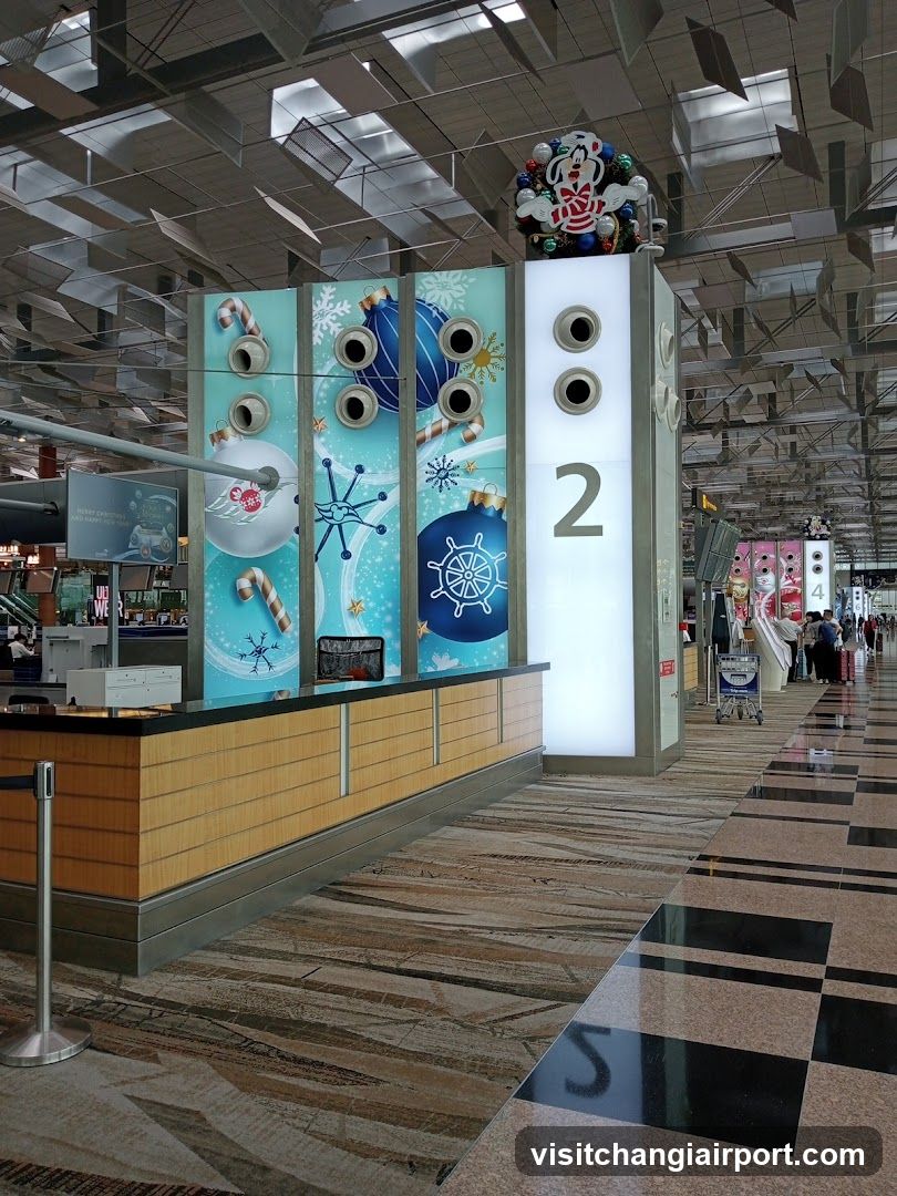 Airport Holiday Decor