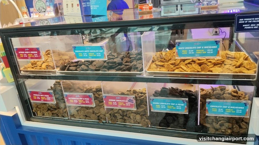 Chocolate Chip Cookie Display Case