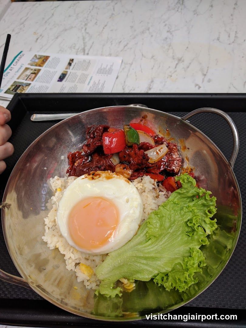 Food Bowl with Fried Egg and Lettuce