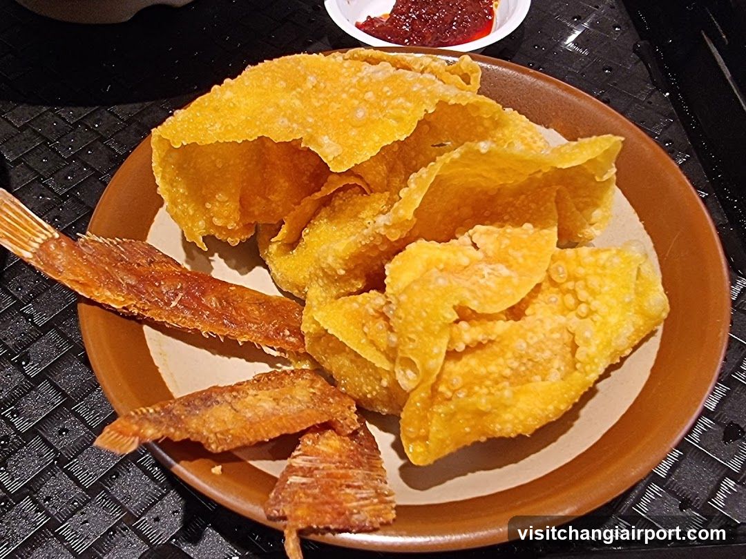 Fried Fish and Chips with Chili Sauce