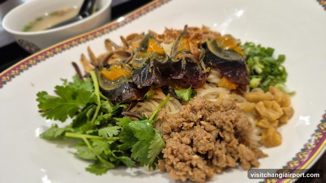 Noodle Dish with Egg Yolk and Minced Meat