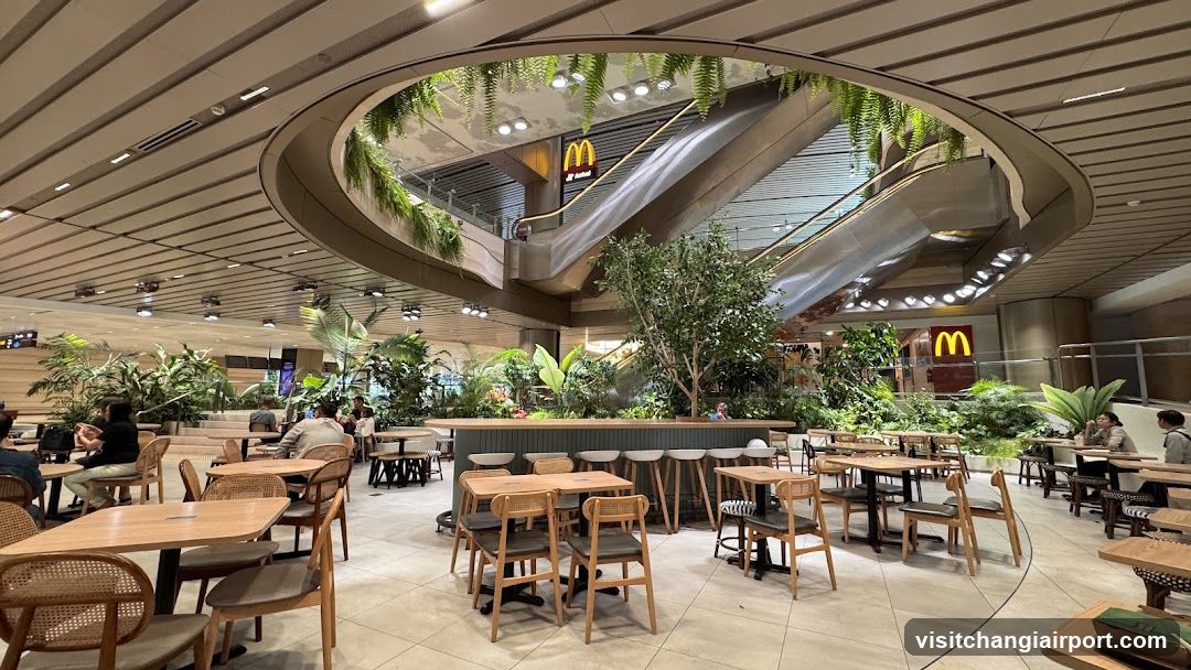 Heavenly Wang Terminal 2 Changi Airport
