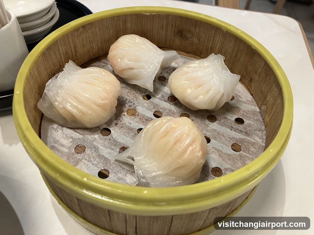 Steamed Dumplings in Bamboo Basket
