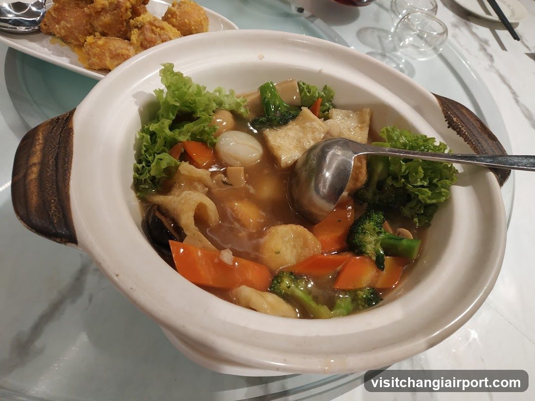 Vegetable Soup in Clay Pot