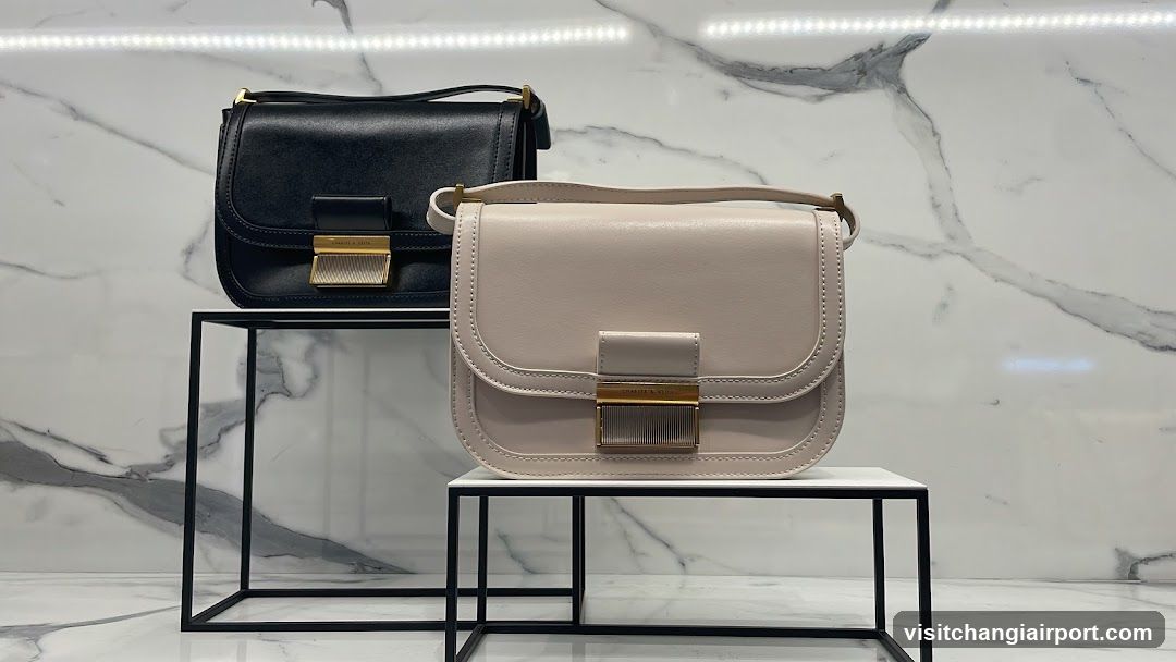 Handbag Display