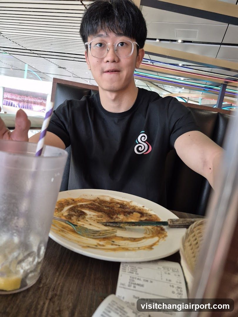 Diner selfie with empty plate