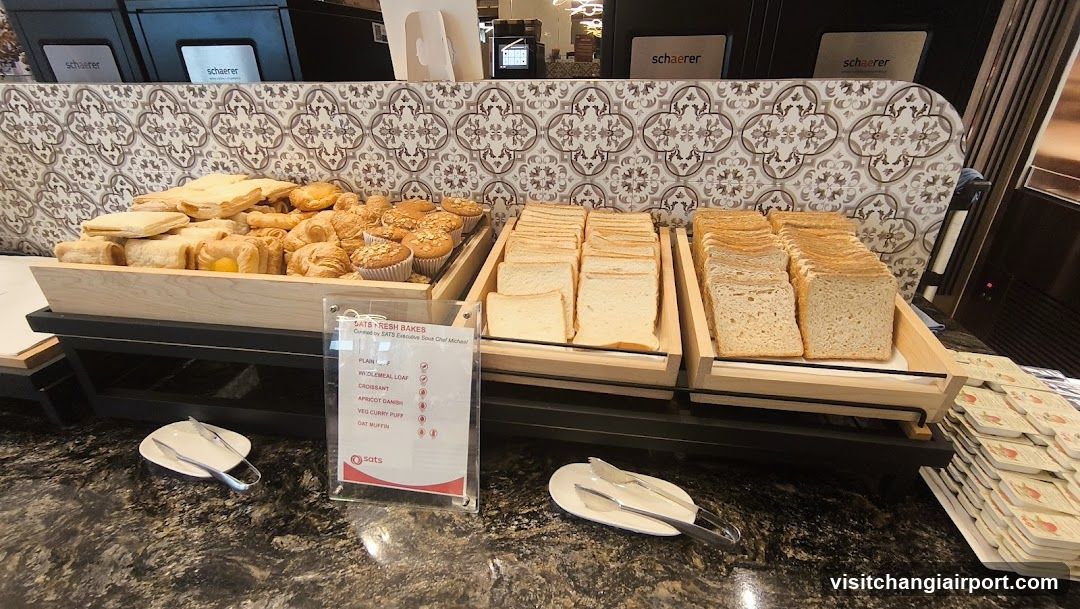 Bread and Pastry Display