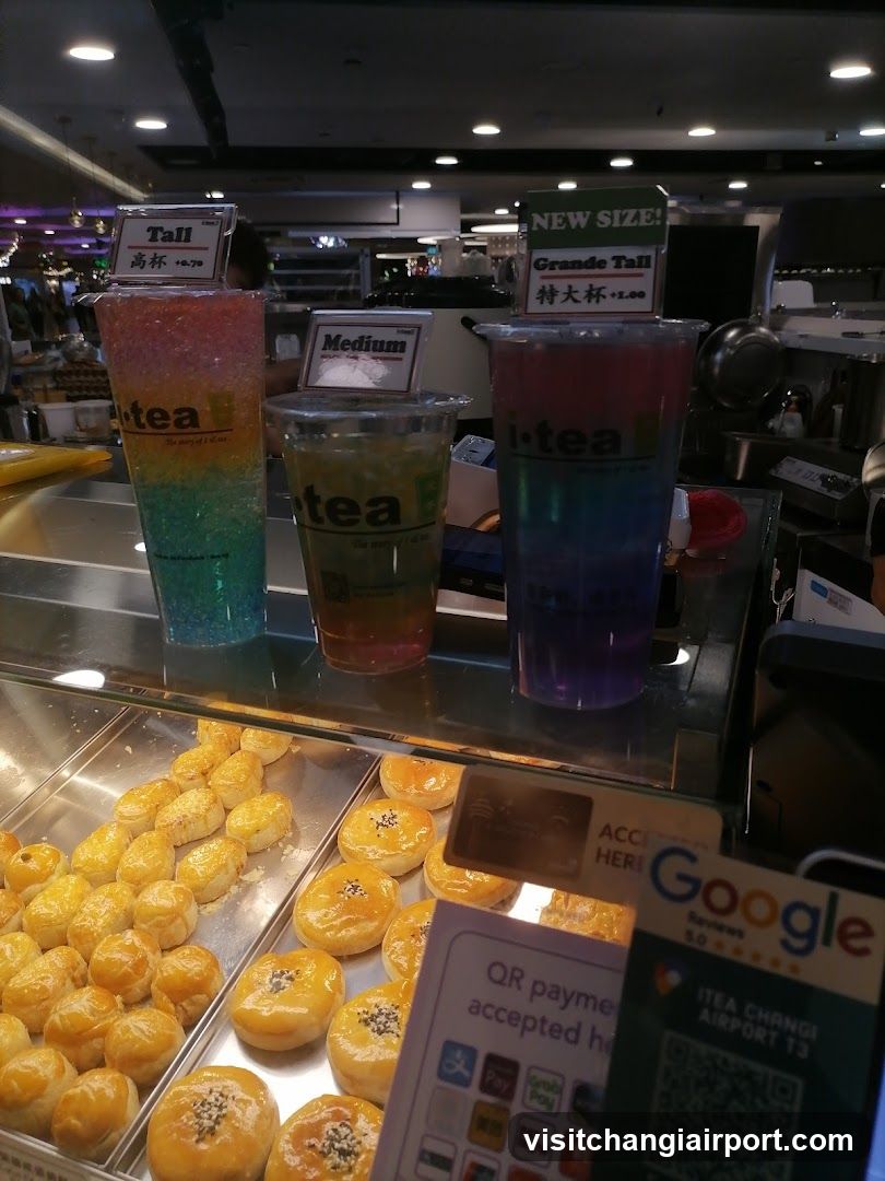 I-tea Drink and Pastry Display