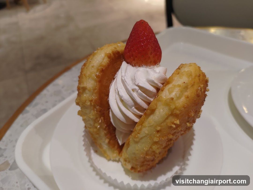 Strawberry Cream Pastry