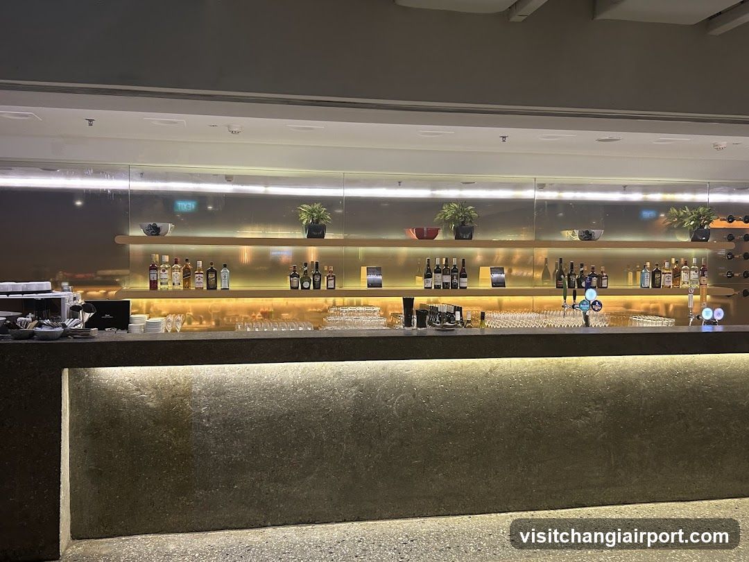Qantas International Business Lounge Singapore