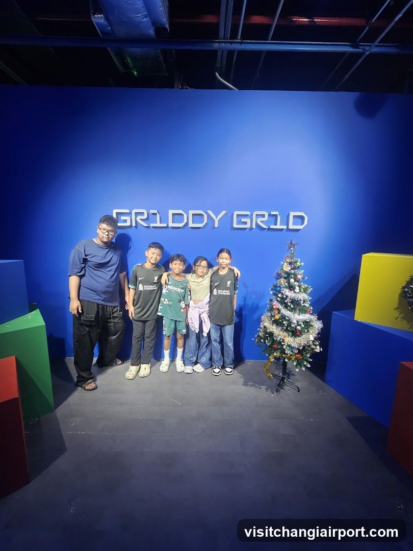 Griddy Grid Interior Photo