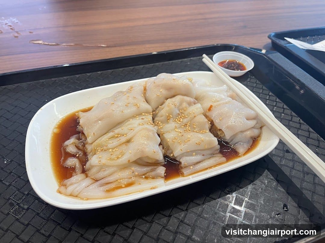 Steamed Rice Rolls with Sauce