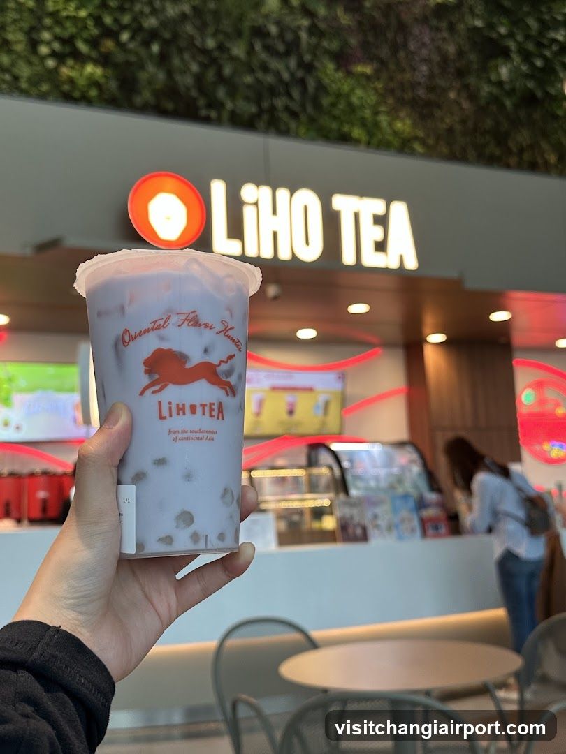 LiHo Tea Cup in Front of Store