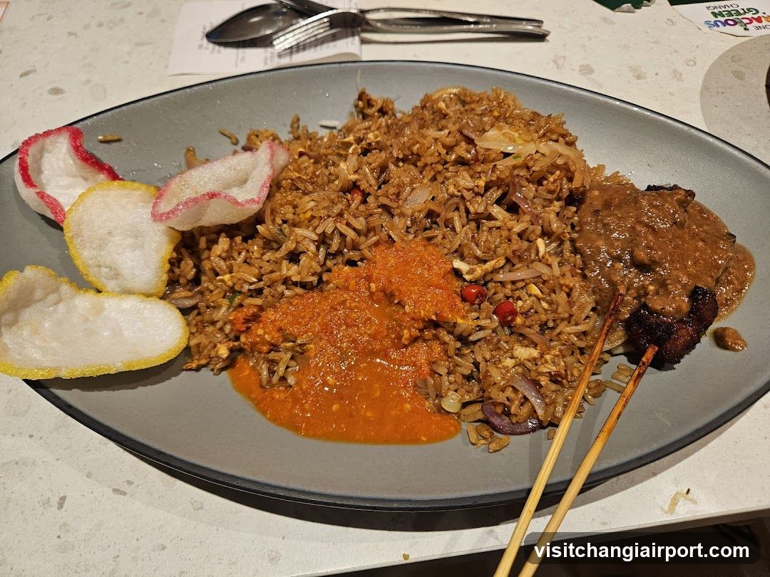 Fried Rice with Curry and Side Dishes