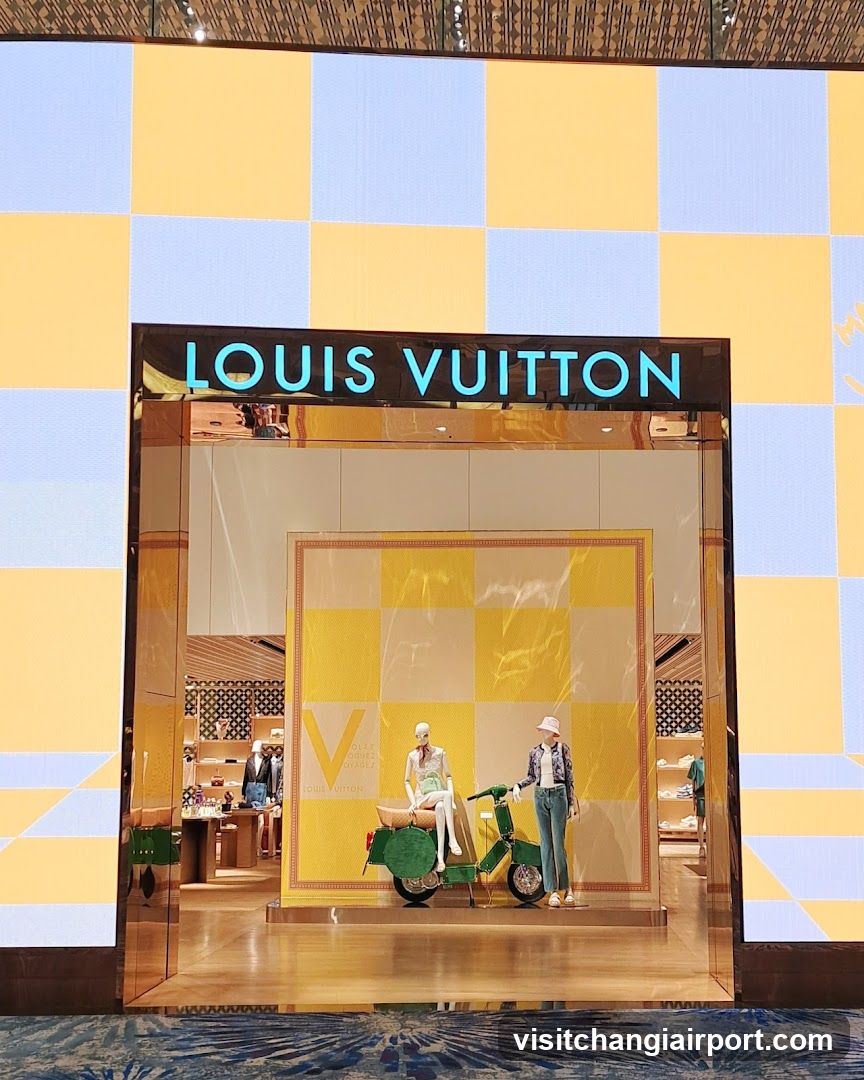 Louis Vuitton Singapore Changi Airport T3