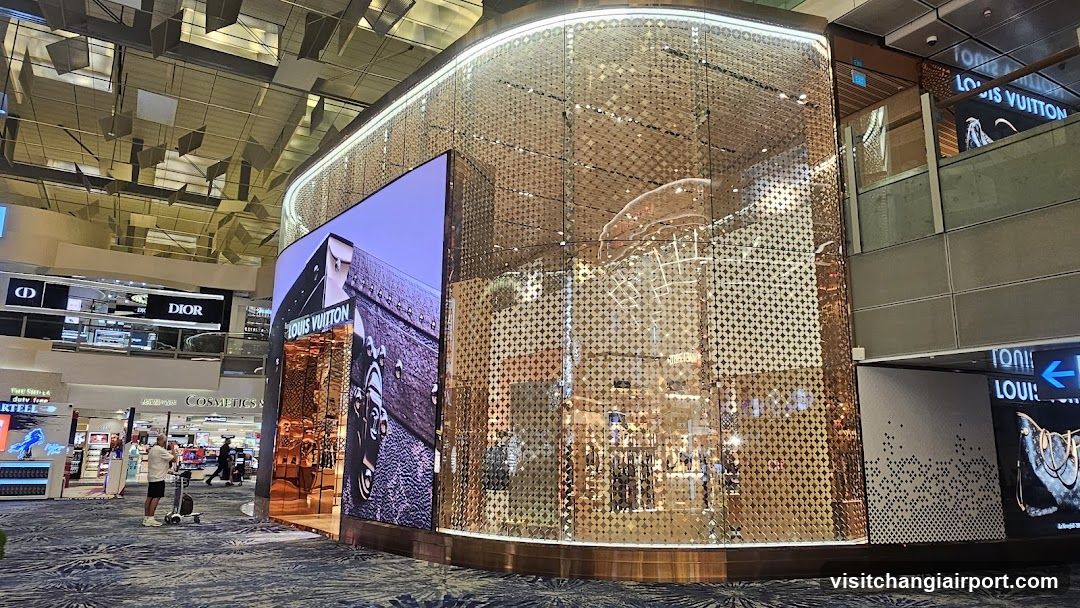 Louis Vuitton Storefront