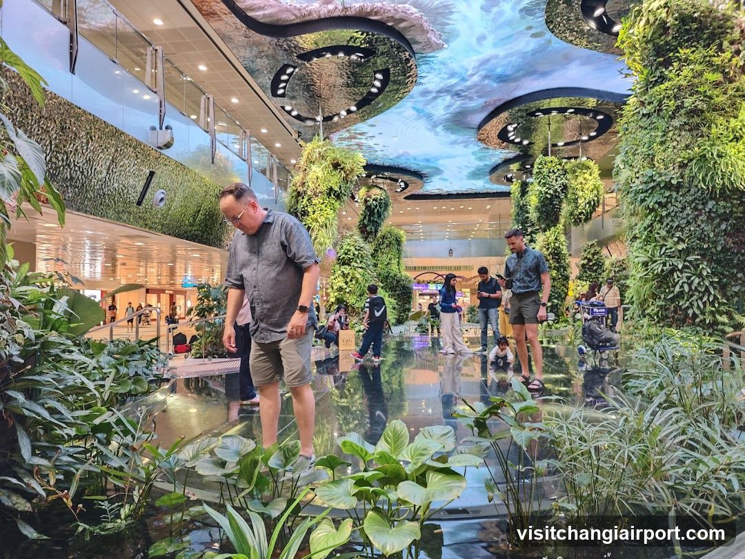 Indoor Garden Mall Interior
