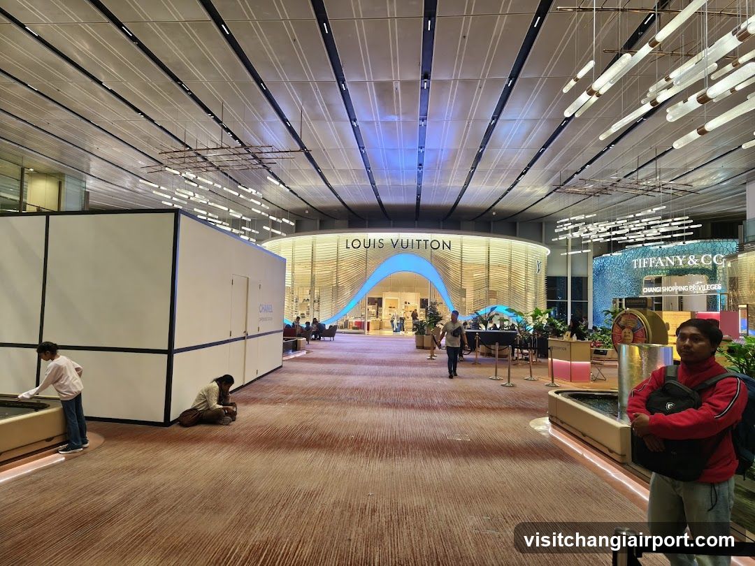 Luxury Storefronts in Airport Terminal