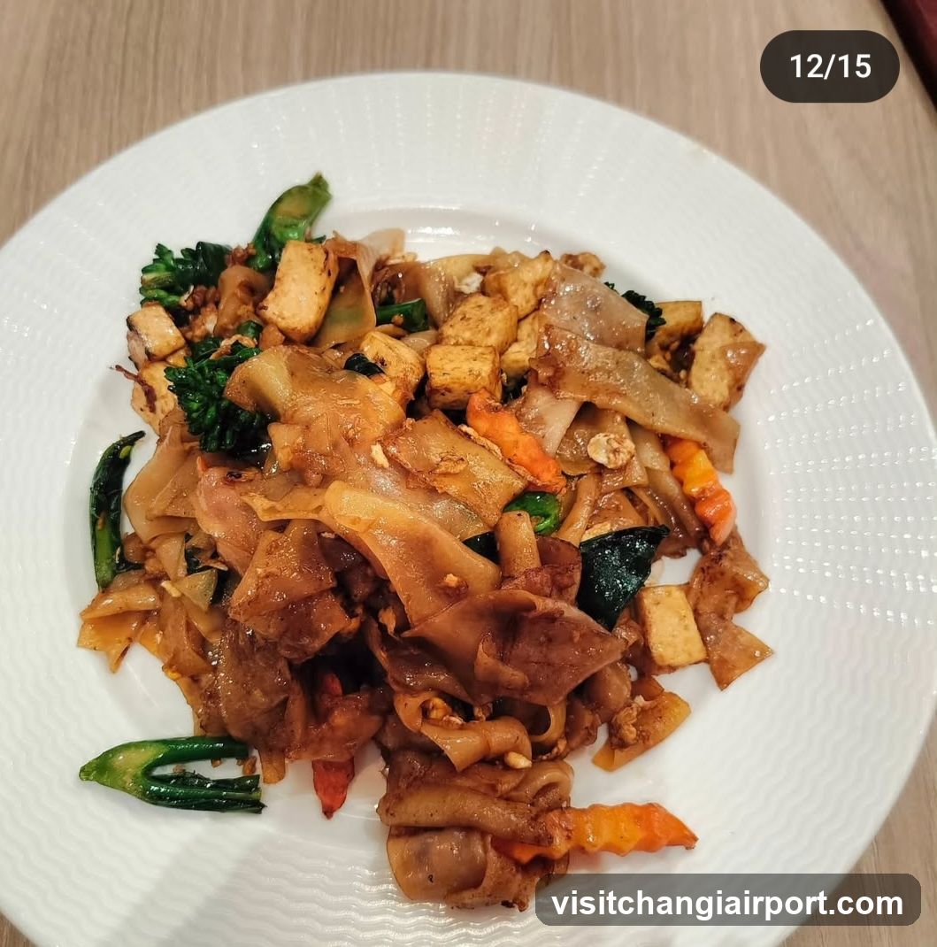 Stir-fried Noodles with Vegetables and Tofu
