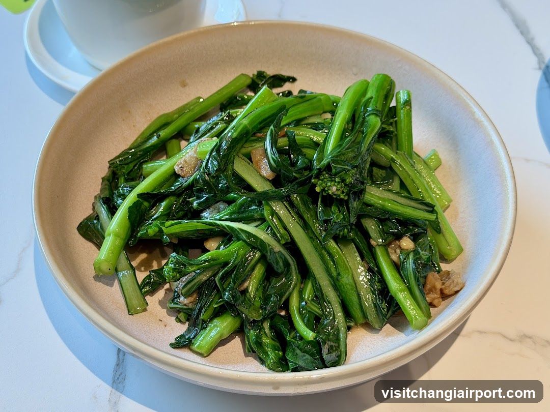 Stir-fried Chinese Broccoli with Garlic