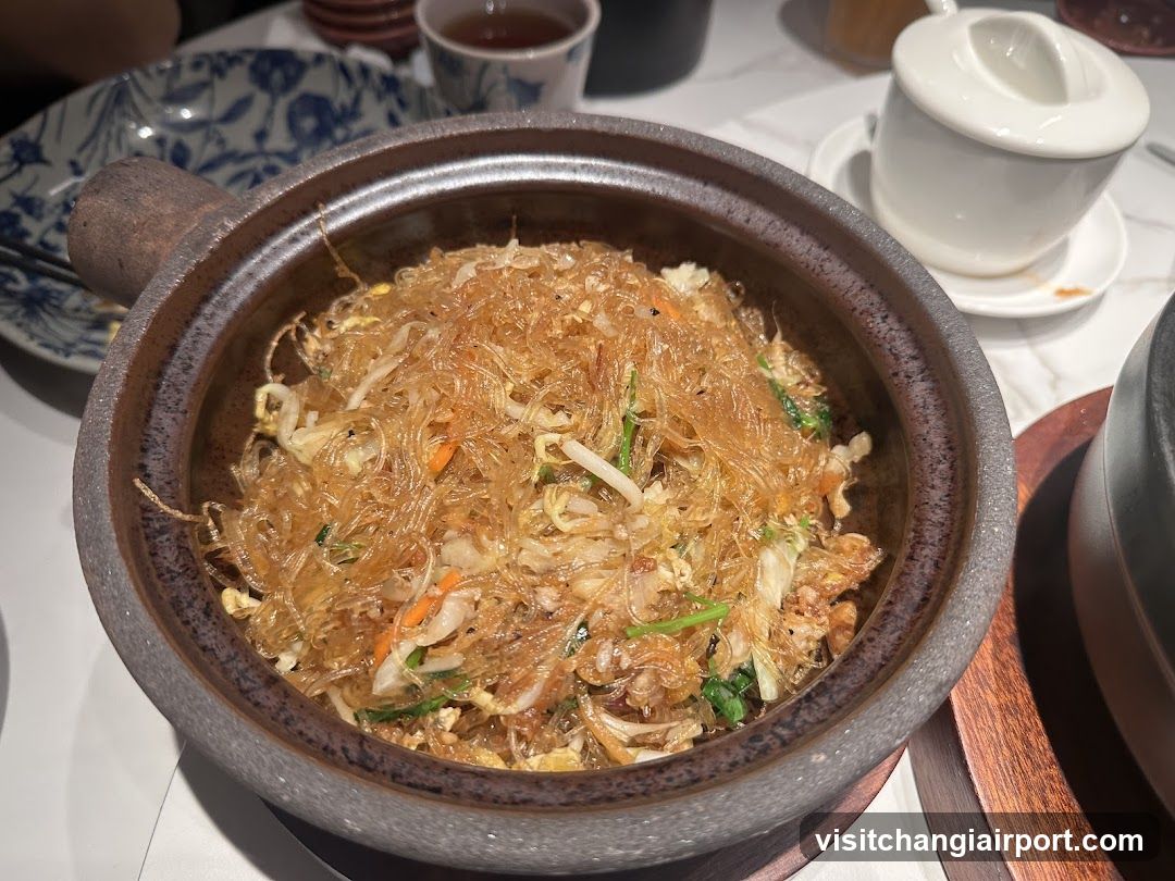 Stir-fried Glass Noodles in Clay Pot