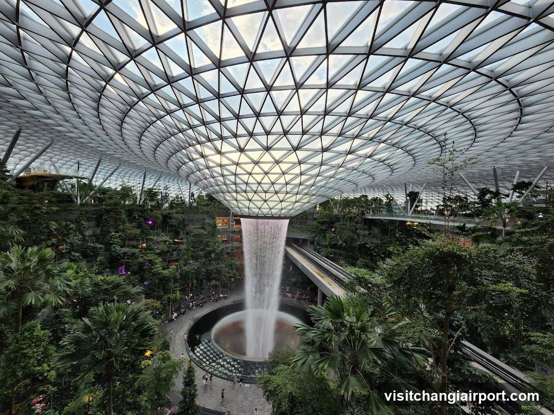 Singapore Botanic Gardens Indoor Waterfall