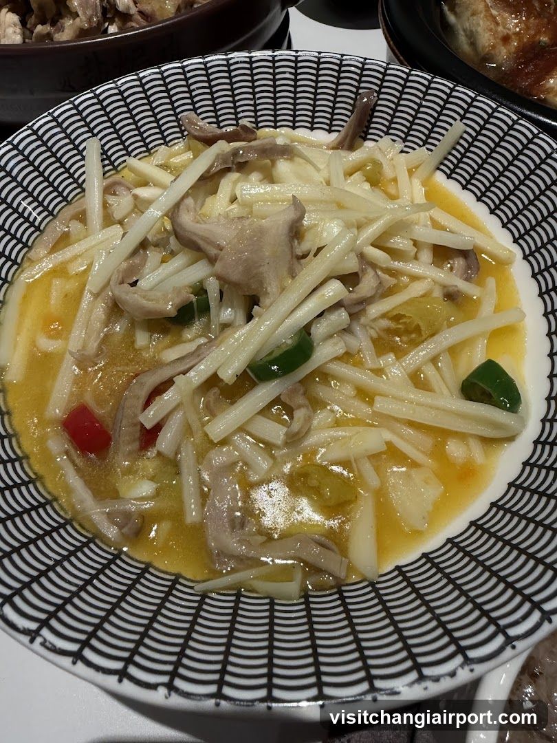 Stir-fried Bamboo Shoots with Meat and Peppers
