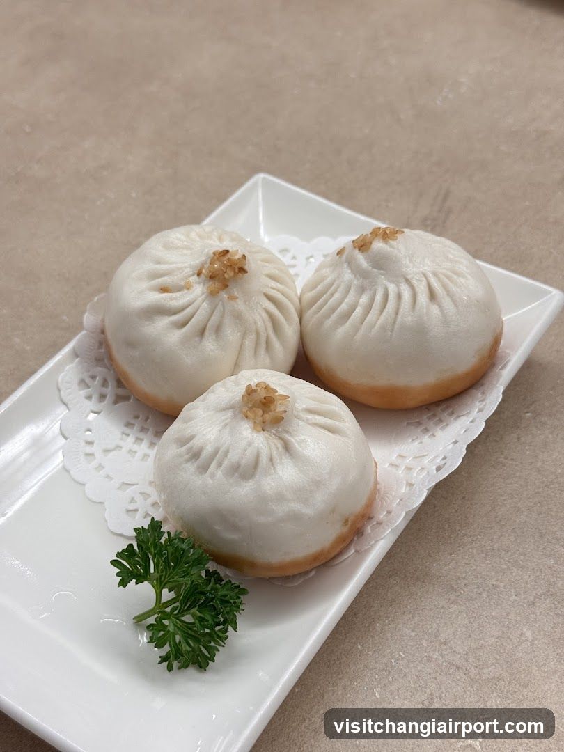 Steamed Buns with Garnish