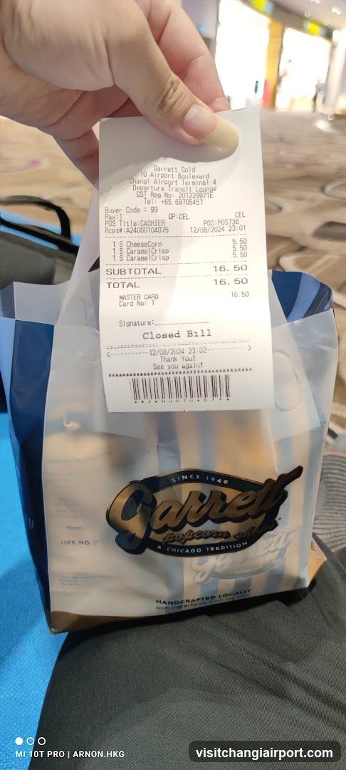Garrett's receipt and bag