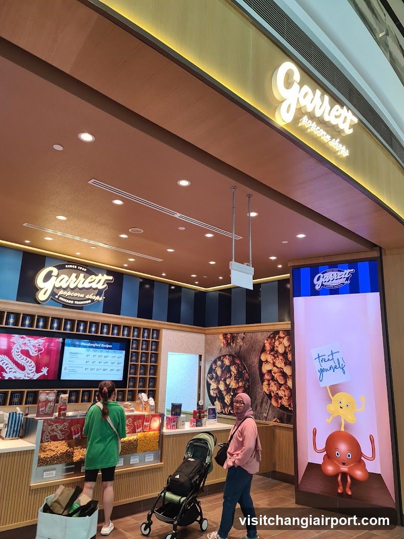 Garrett Popcorn Shop Interior