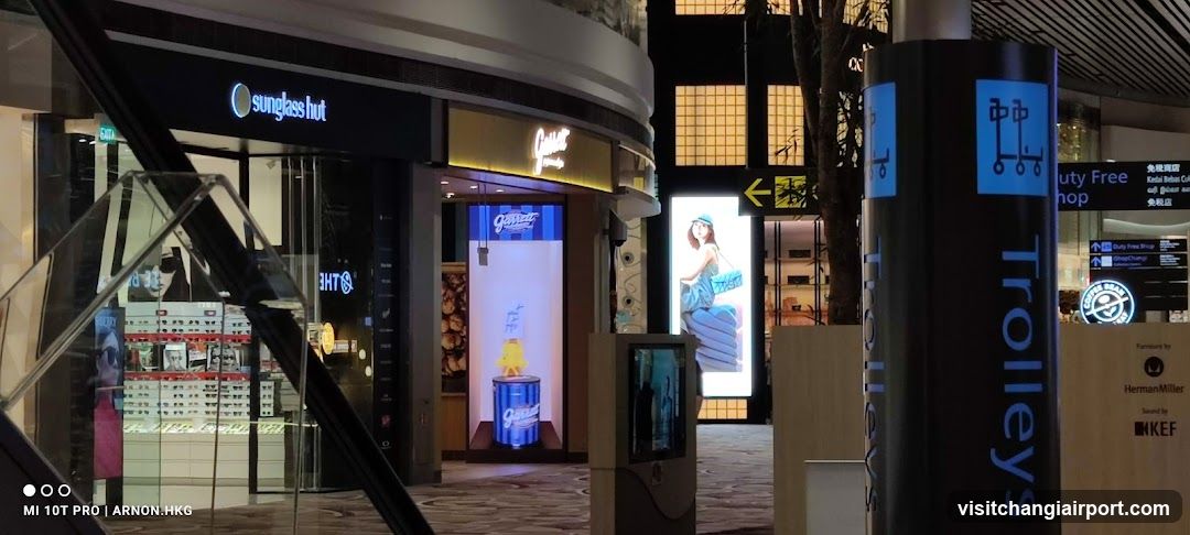 GARRETT Popcorn Changi Terminal 4 Depature