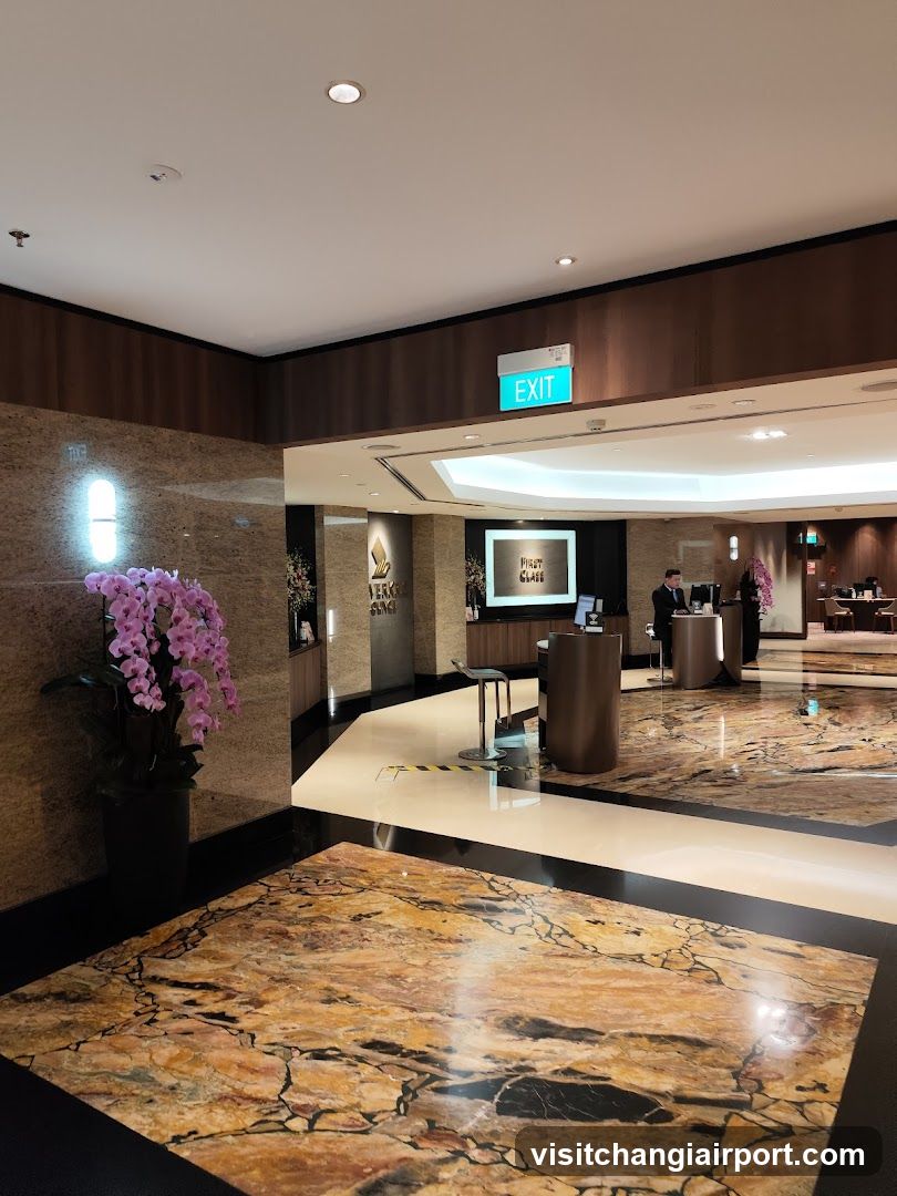 Krisflyer Gold Lounge - Terminal 2