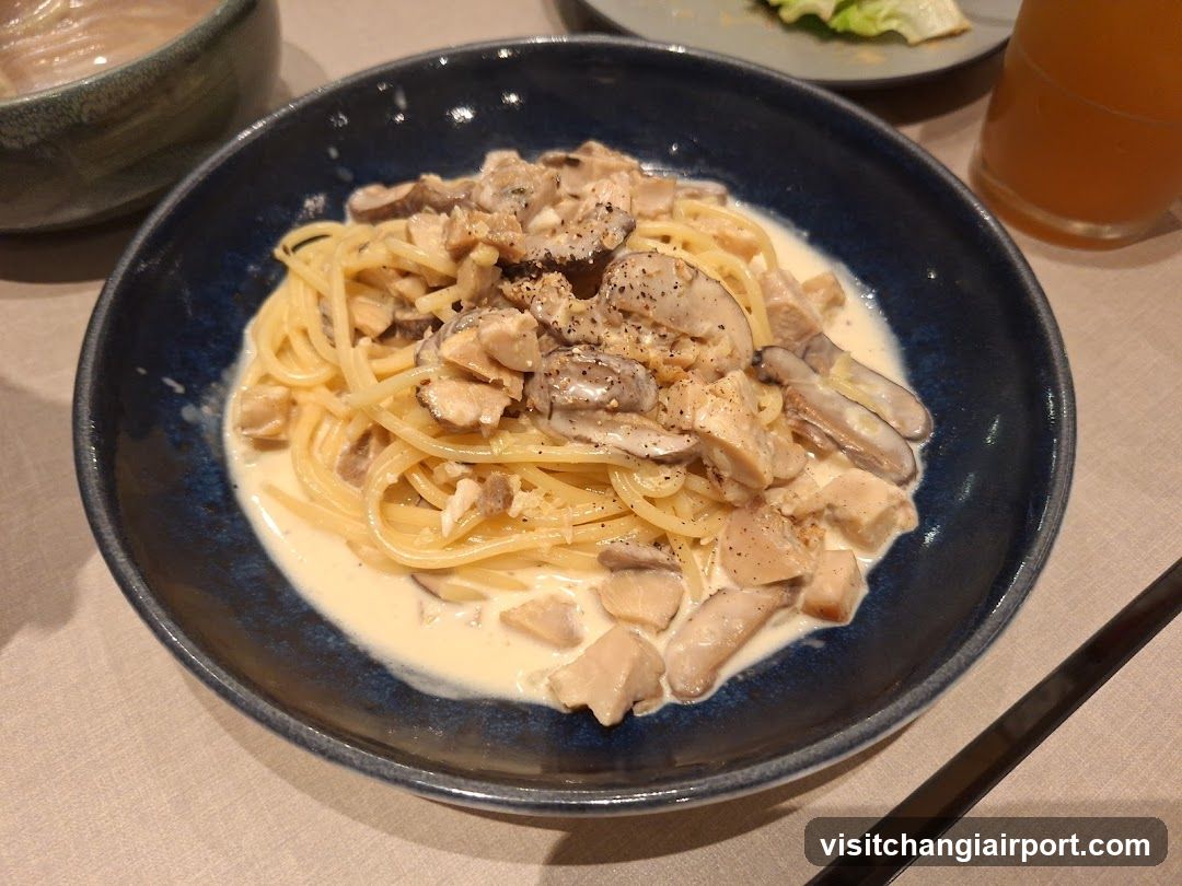 Creamy Mushroom Pasta with Chicken