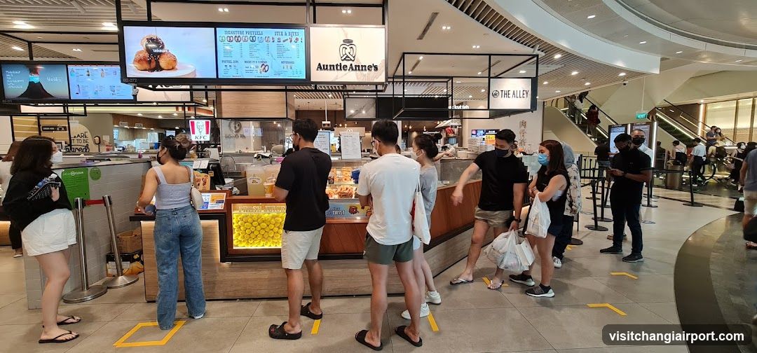 Auntie Anne's Food Court Scene