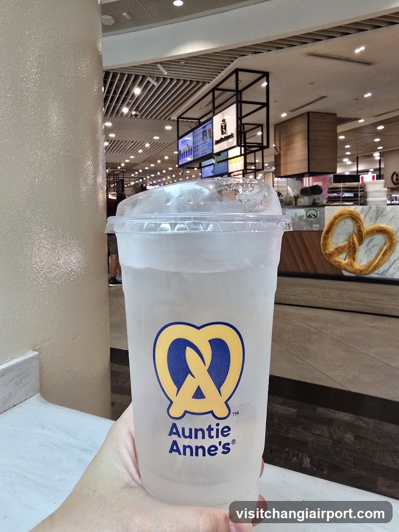 Auntie Anne's Drink in Mall