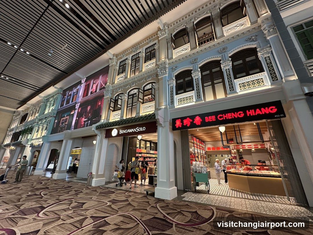Bee Cheng Hiang and Bengawan Solo Storefronts