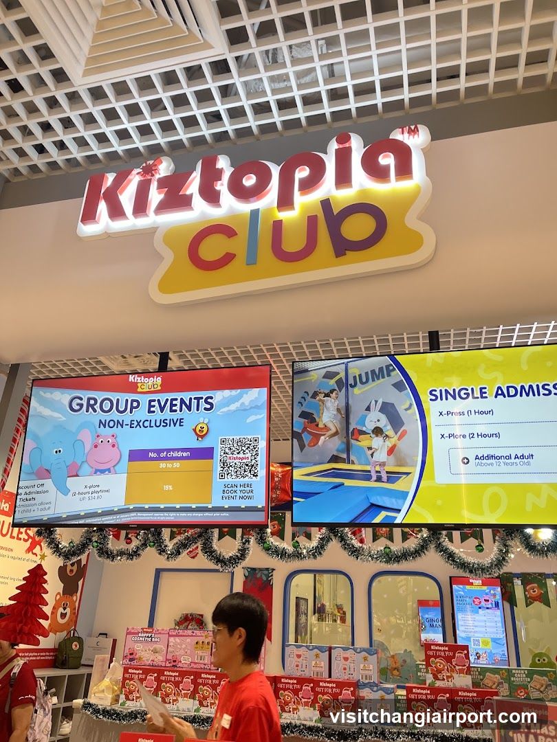 Kiztopia Club Interior Display