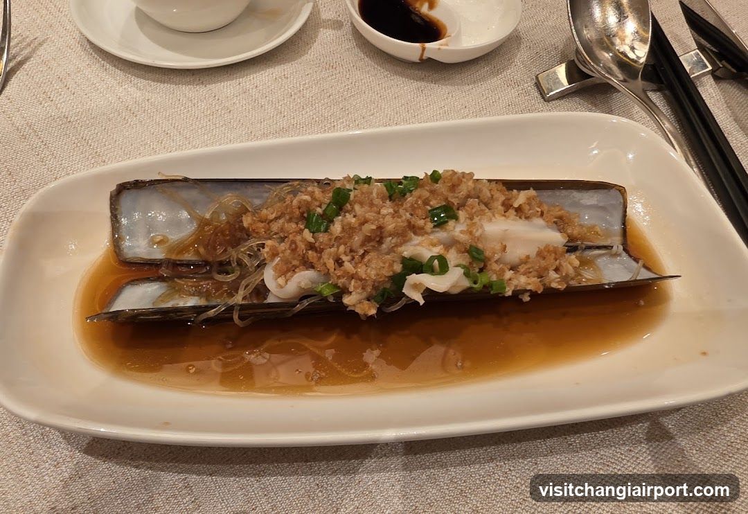 Garlic Shrimp with Bamboo Shell