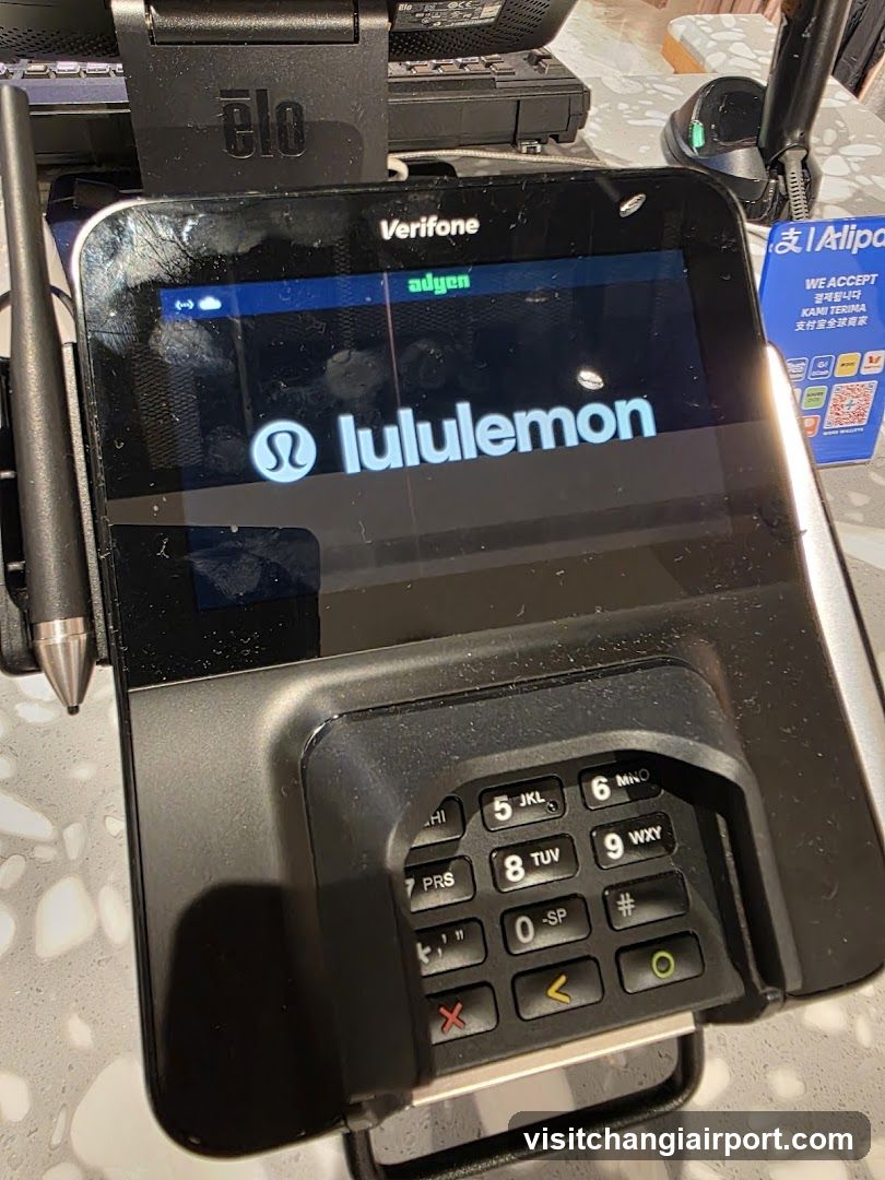 lululemon, Changi Airport T3