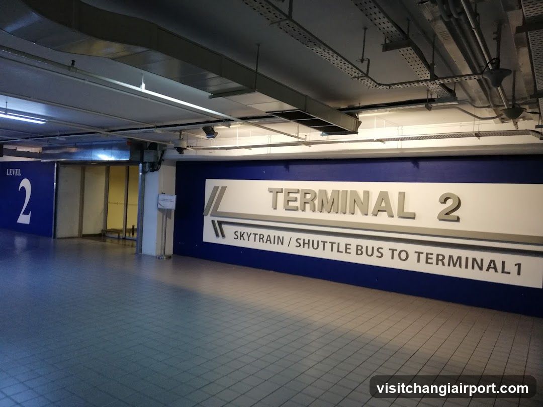 Terminal 2 Signage