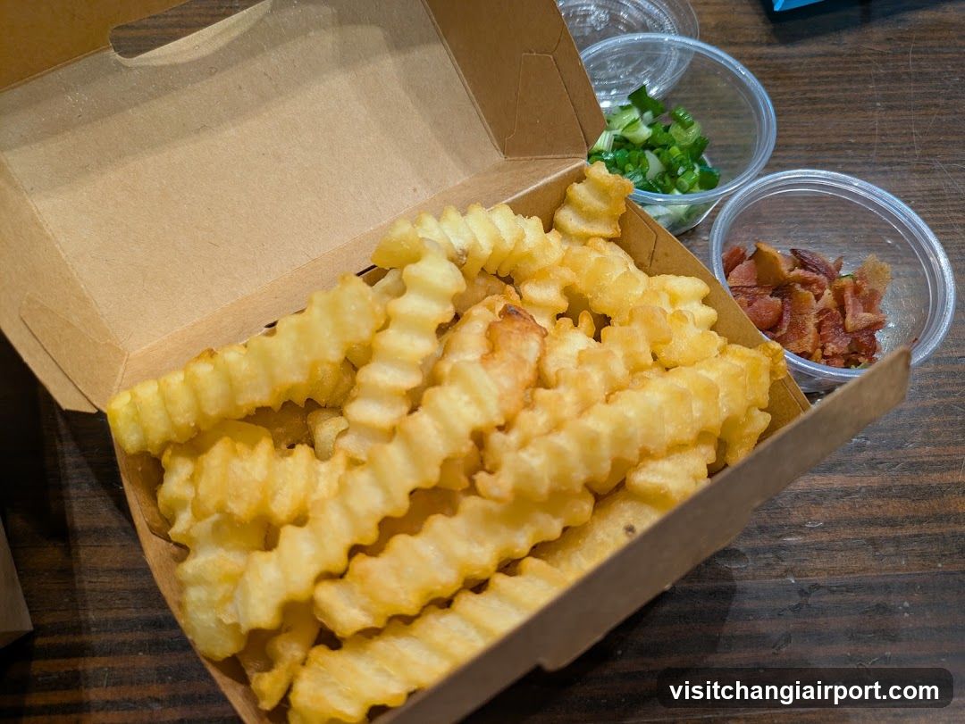 Crinkle-cut Fries with Toppings