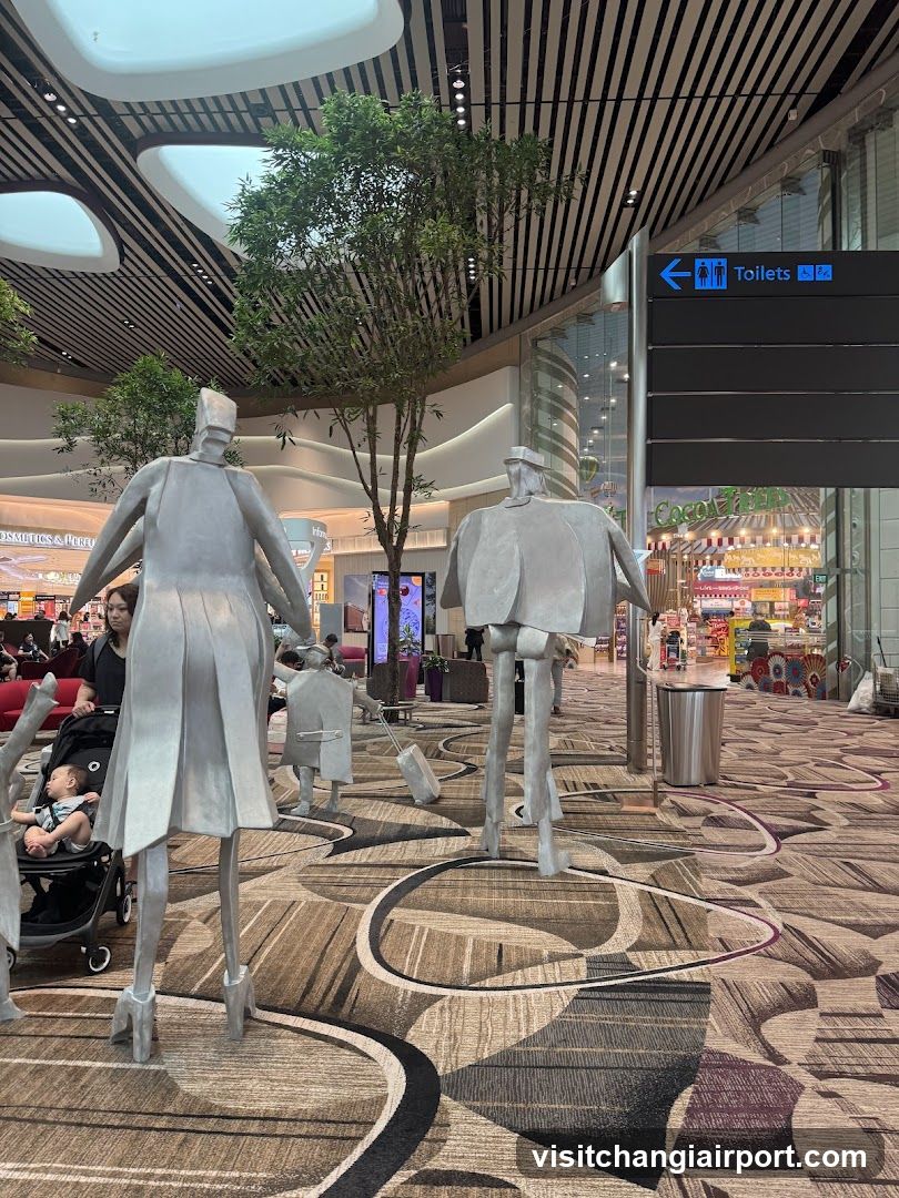 Travelling Family Sculpture
