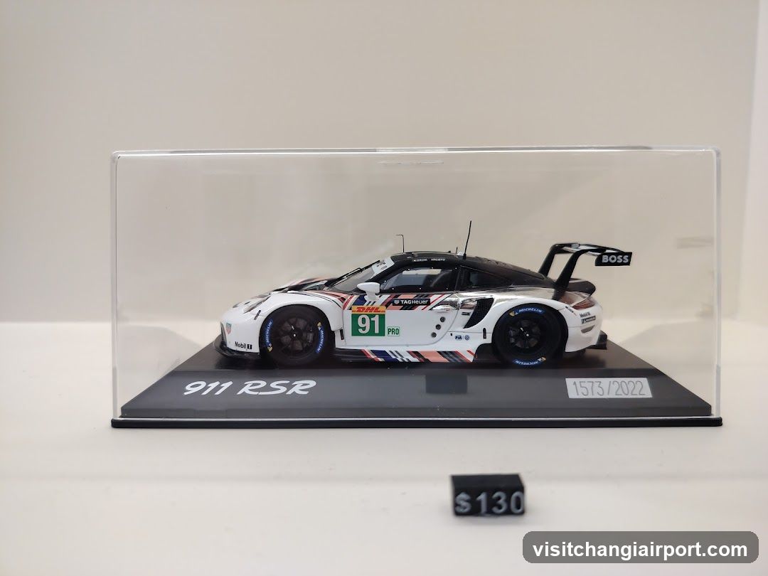 911 RSR Model Car Display