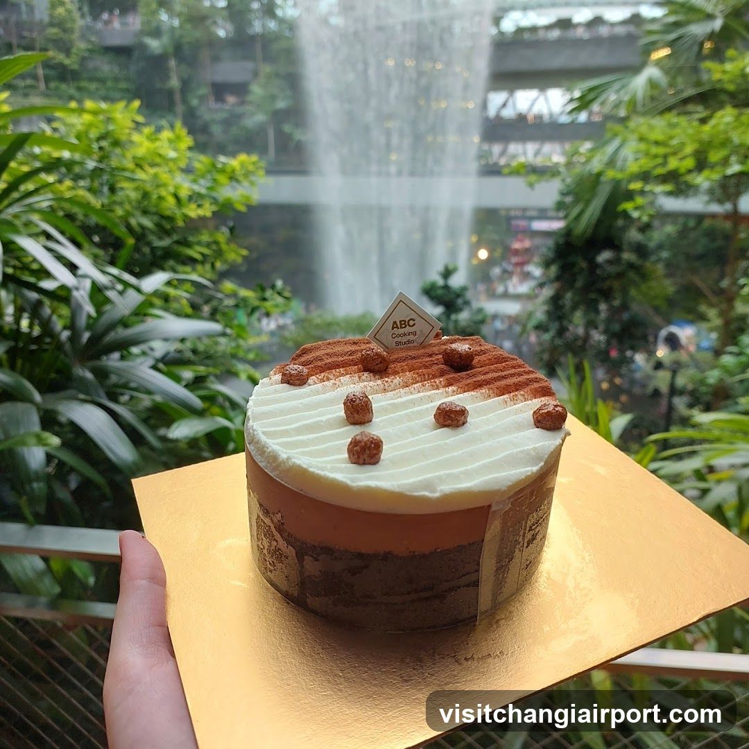 Cake with Toppings