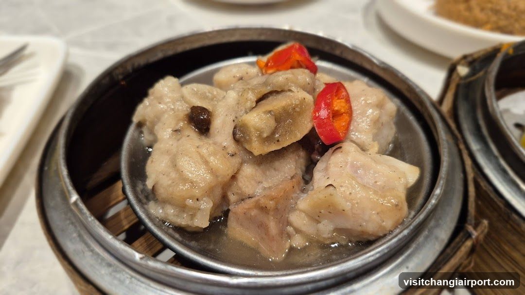 Steamed Pork Ribs with Chili Peppers
